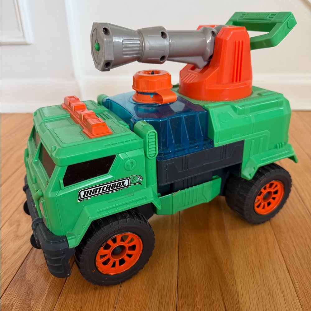 Very RARE 2014 Matchbox Cannon Swamp Water Blaster